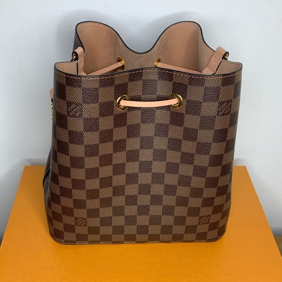 Louis Vuitton NéoNoé Damier Ebène Venus Pink Like New - Picture 5 of 16